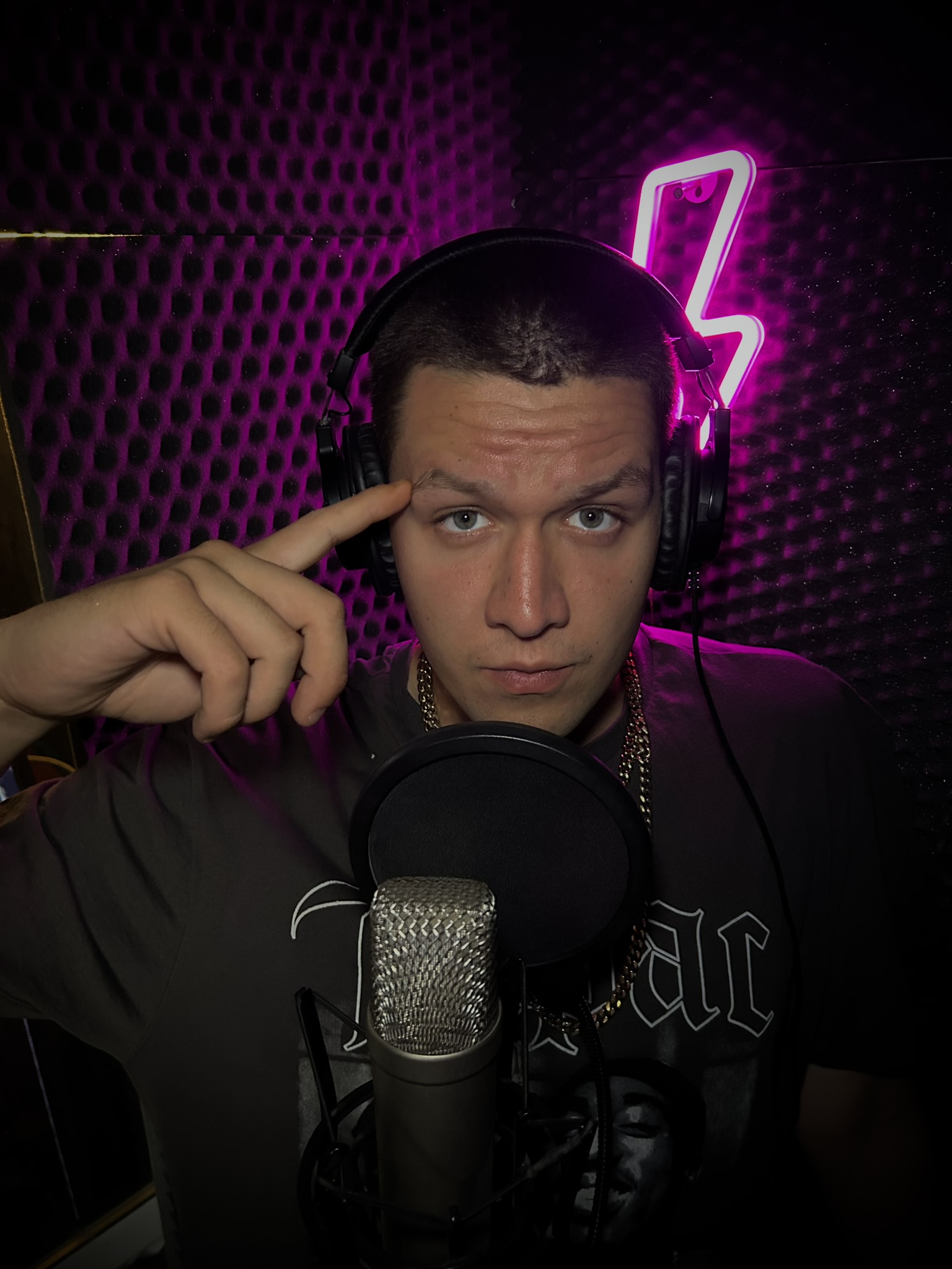 Produciendo en el estudio con clientes